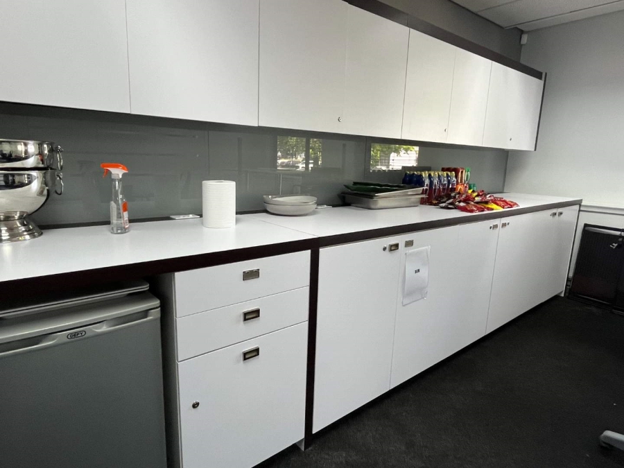 To Let commercial Property for Rent in Newlands Western Cape